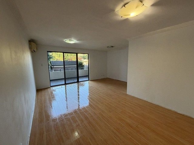 2/1-5 Regentville Road, NSW 2750