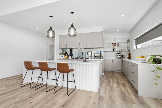 10E Holborow Street, NSW 2583