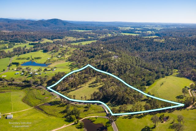 18 Waincourt Road, NSW 2545