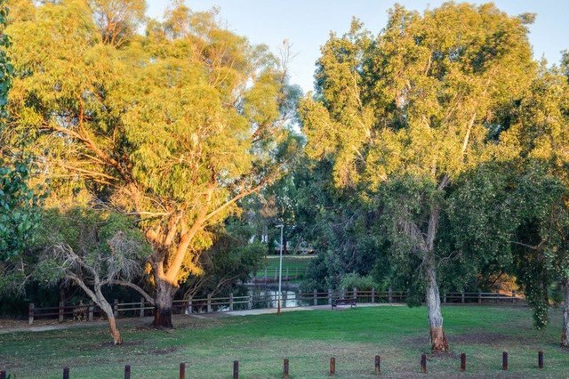 15 Water Crest Gardens, WA 6018