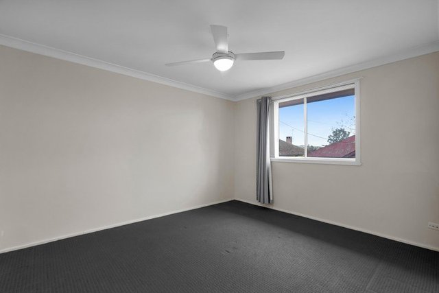 2/15 View Street, NSW 2570