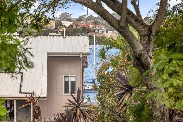 121 Cabarita Road, NSW 2137