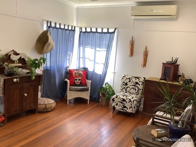 2 Burralong Street, QLD 4017