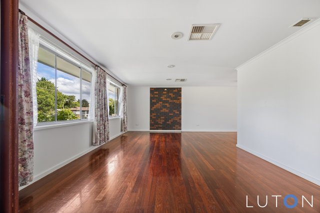 145 Copland Drive, ACT 2615