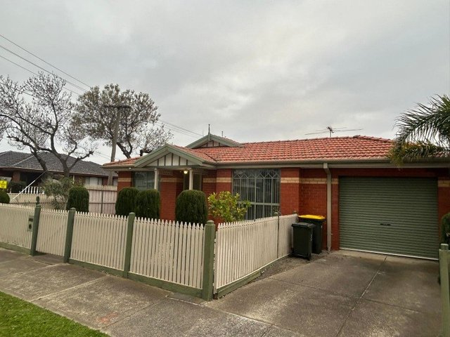 33 Fosters Road, VIC 3042
