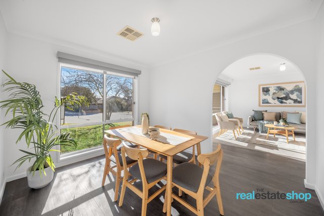14 Barden Place, ACT 2906