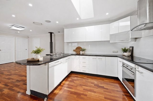 32 Catalpa Grove, NSW 2234