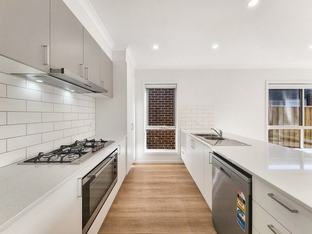 14 Grevillea Drive, VIC 3217