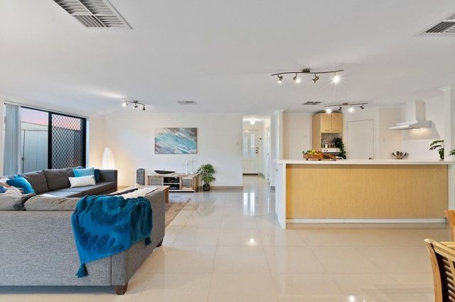 16 Beefwood Street, WA 6031
