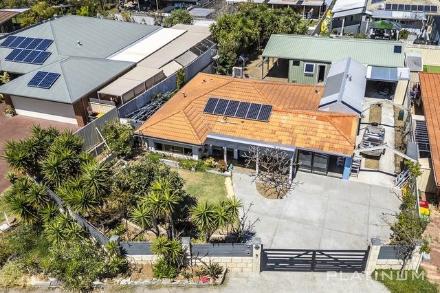 2 Tenet Court, WA 6030