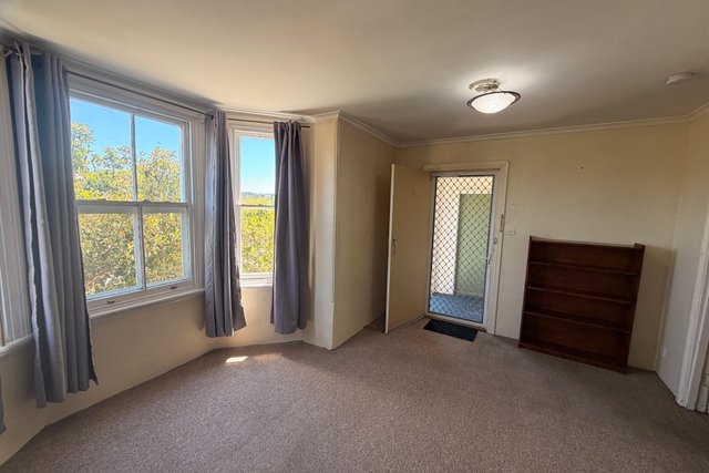 3/194 Sharp Street, NSW 2630