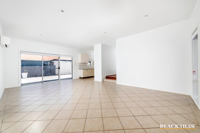 12 Rollins Place, ACT 2906
