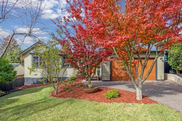 27 East View Avenue, NSW 2780
