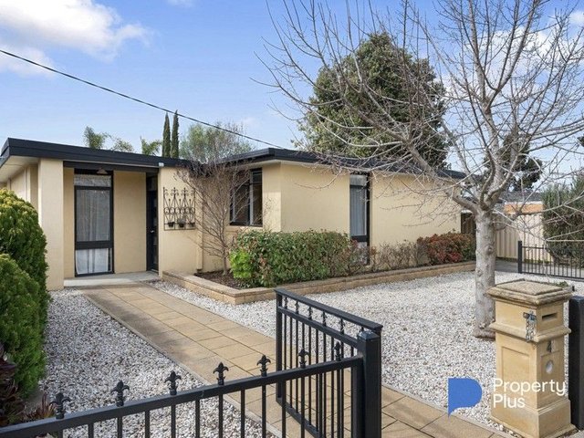 43 Poulston Street, VIC 3550