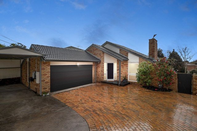 9 Mount Erin Crescent, VIC 3199