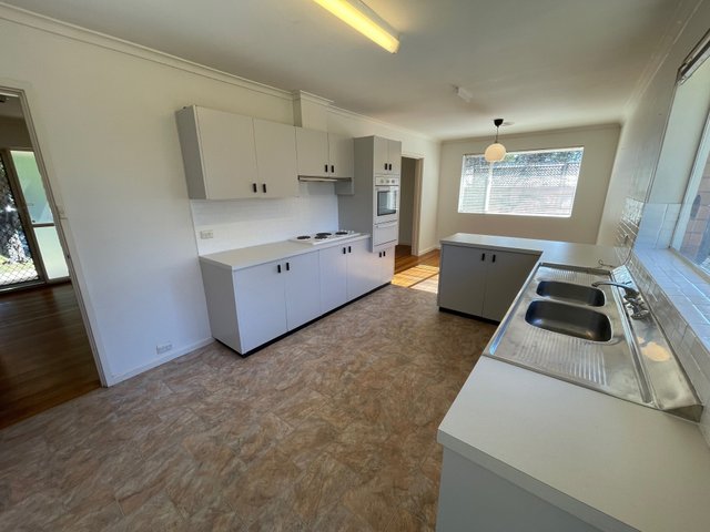 8 Elmslie Place, ACT 2605