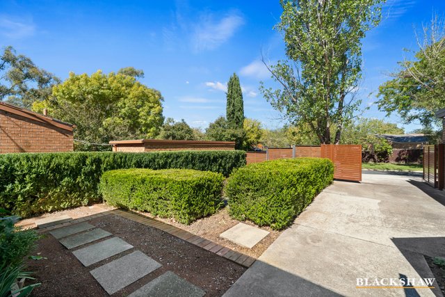 11 Le Souef Crescent, ACT 2615