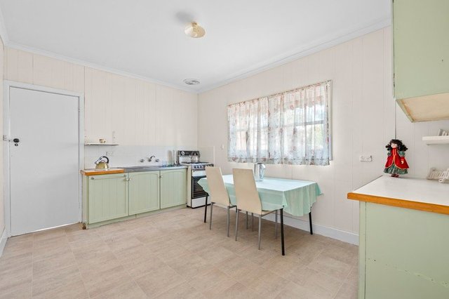33 Phipps Crescent, VIC 3089
