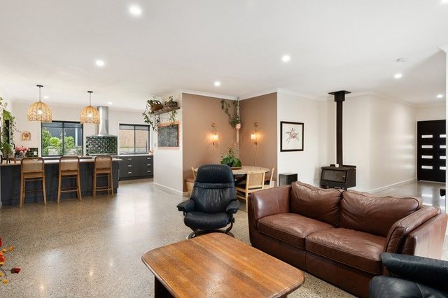 58 Balmoral Drive, WA 6255