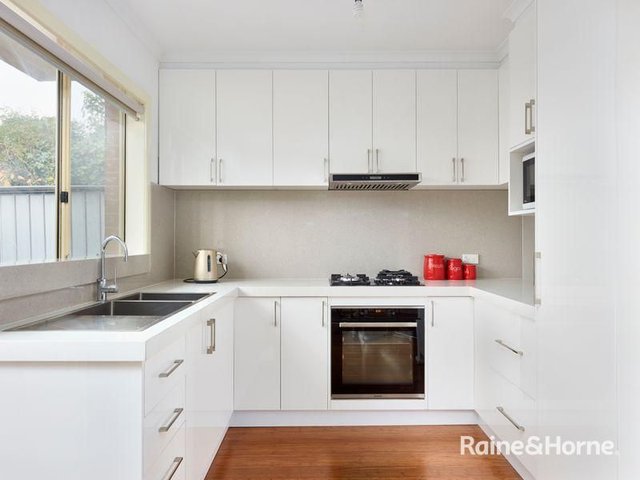 1/221 Clarke Road, VIC 3172