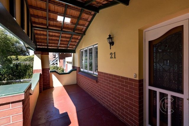 21 Holland Street, WA 6014