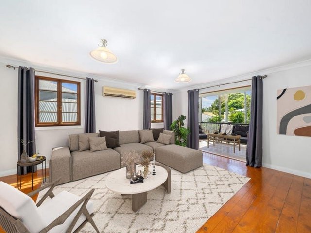 70 Coward Street, QLD 4017