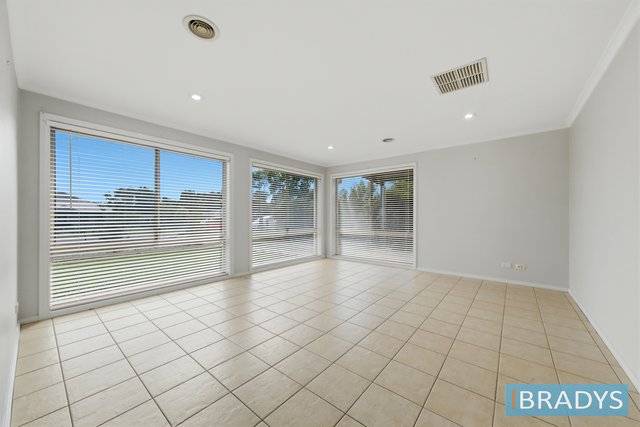 13 Rosamel Street, NSW 2620