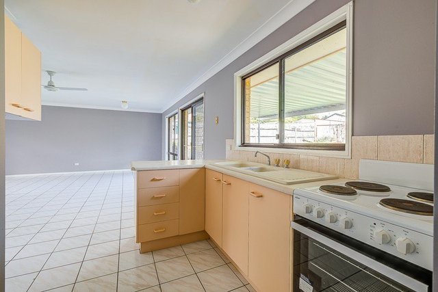 3 Kirwan Court, QLD 4124
